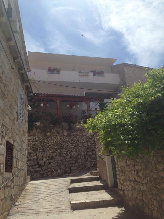 Ana Tudor Apartments Hvar Town Exterior foto