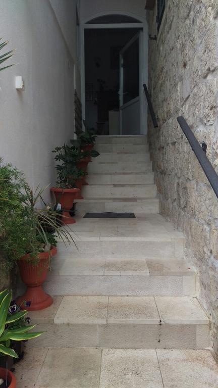 Ana Tudor Apartments Hvar Town Exterior foto