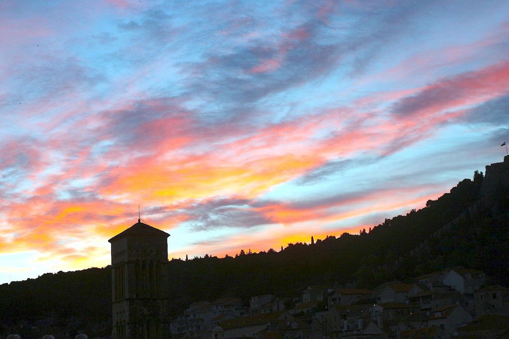 Ana Tudor Apartments Hvar Town Exterior foto